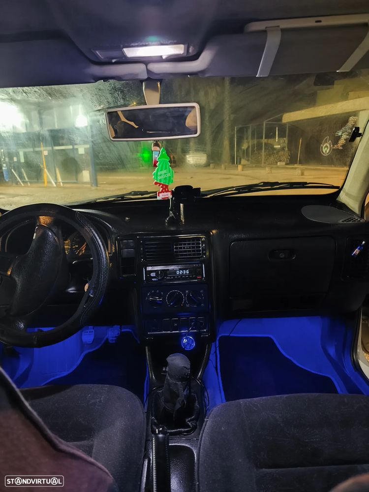 SEAT Ibiza 1.3i GLX - 9