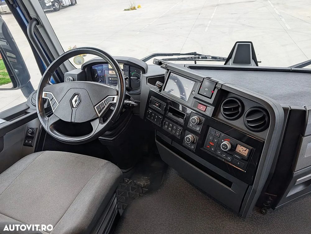 Renault T 440 - 12