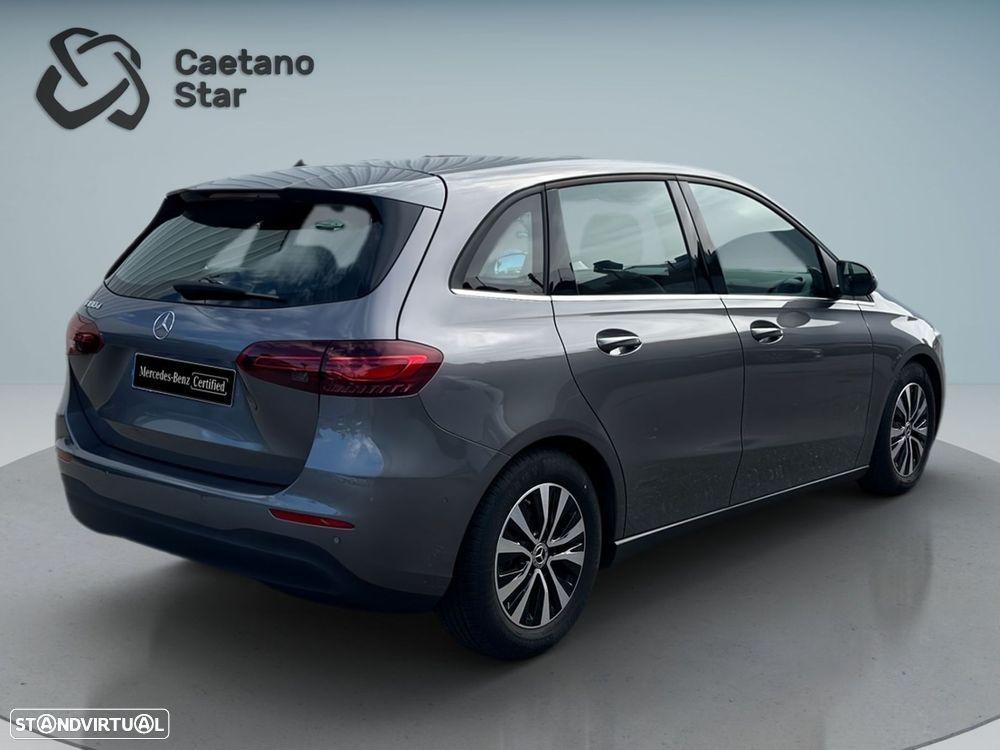 Mercedes-Benz B 180 d - 7