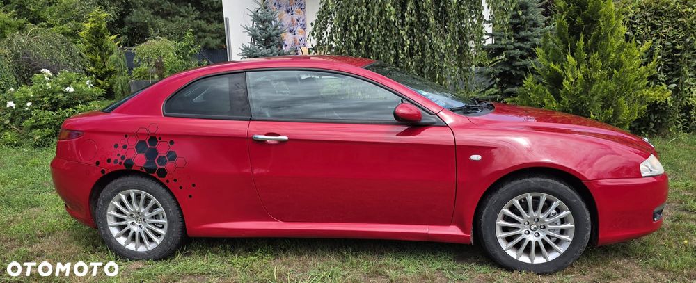 Alfa Romeo GT 1.9 JTD M-Jet Sportiva - 10