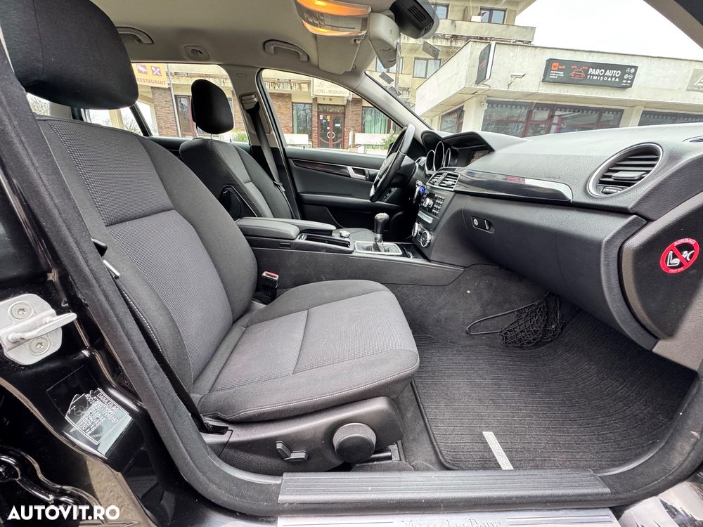 Mercedes-Benz C 200 CDI DPF BlueEFFICIENCY - 14