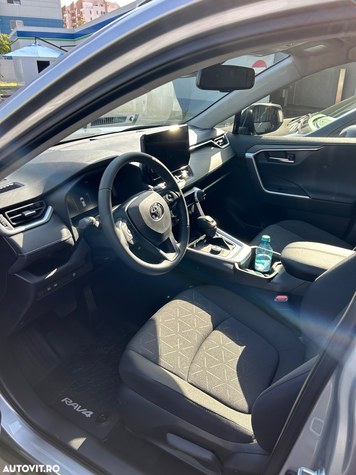 Toyota RAV4 - 2