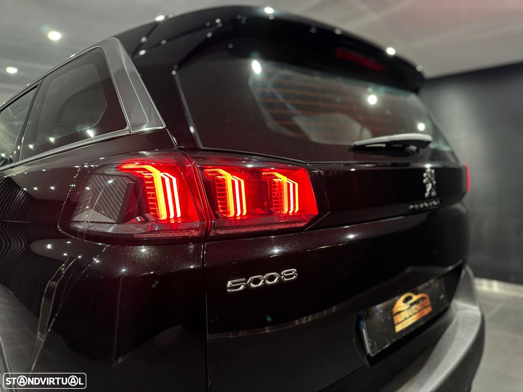 Peugeot 5008 1.2 PureTech Allure Pack EAT8 - 12