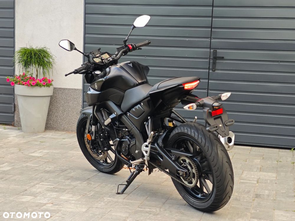 Yamaha MT - 16