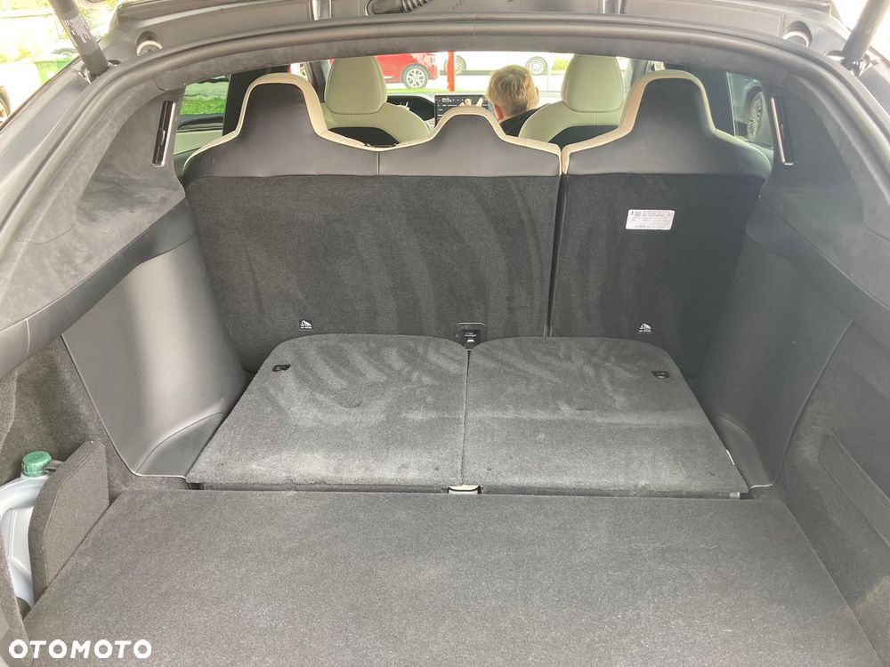 Tesla Model X Long Range AWD - 13