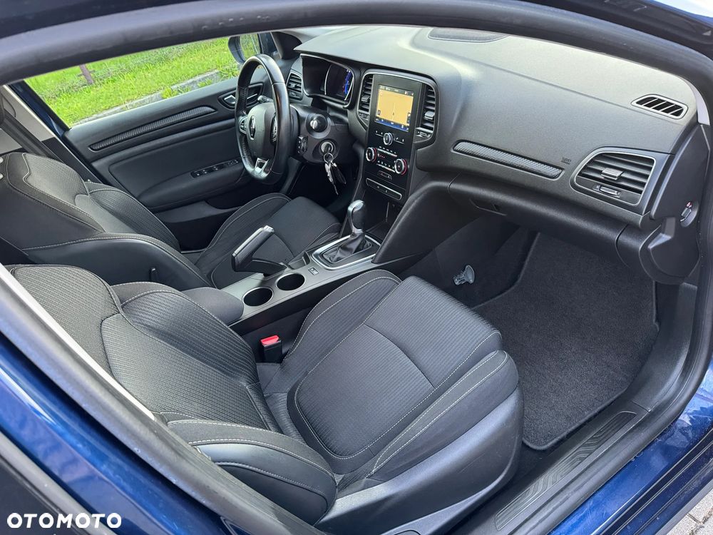 Renault Megane 1.5 dCi Intens EDC - 9