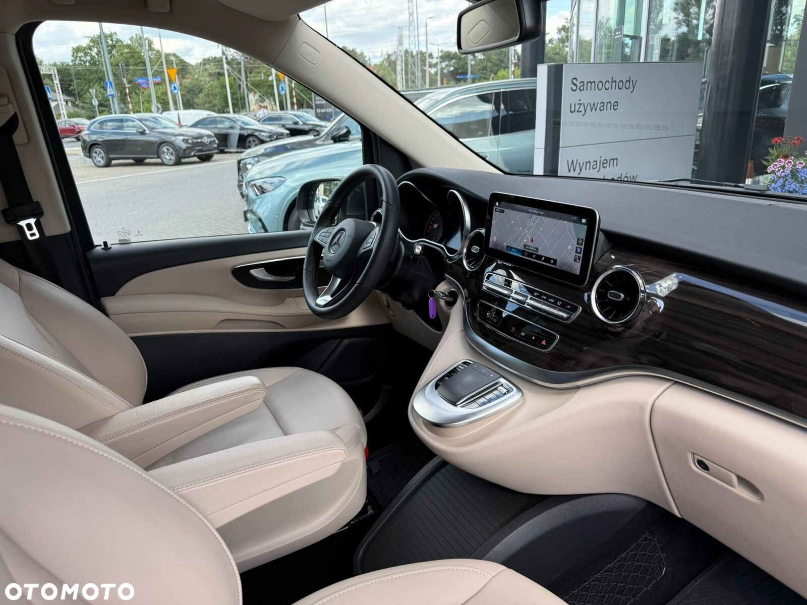 Mercedes-Benz Klasa V 300 d Avantgarde 9G-Tronic (ekstra d³) - 22