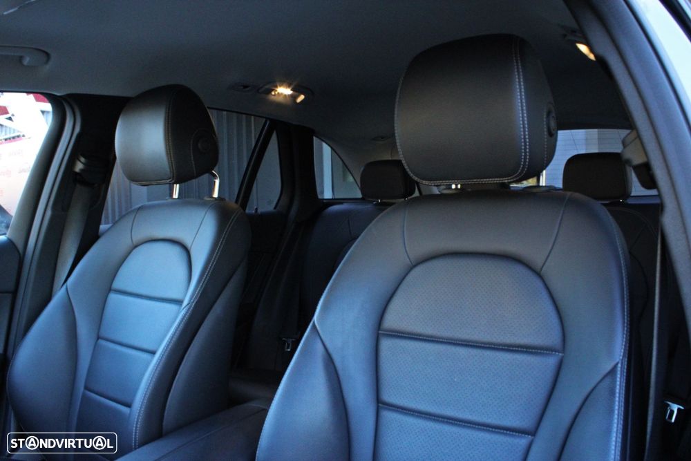 Mercedes-Benz GLC 300 - 19