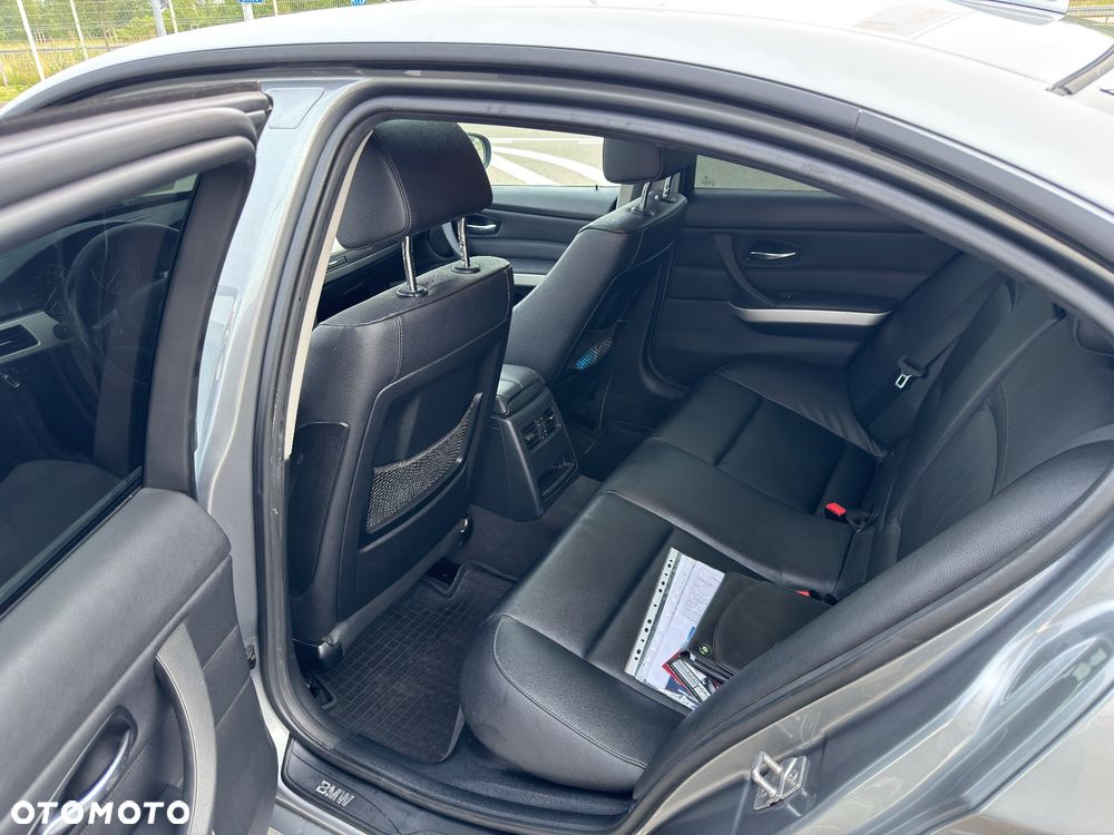 BMW Seria 3 320d - 20