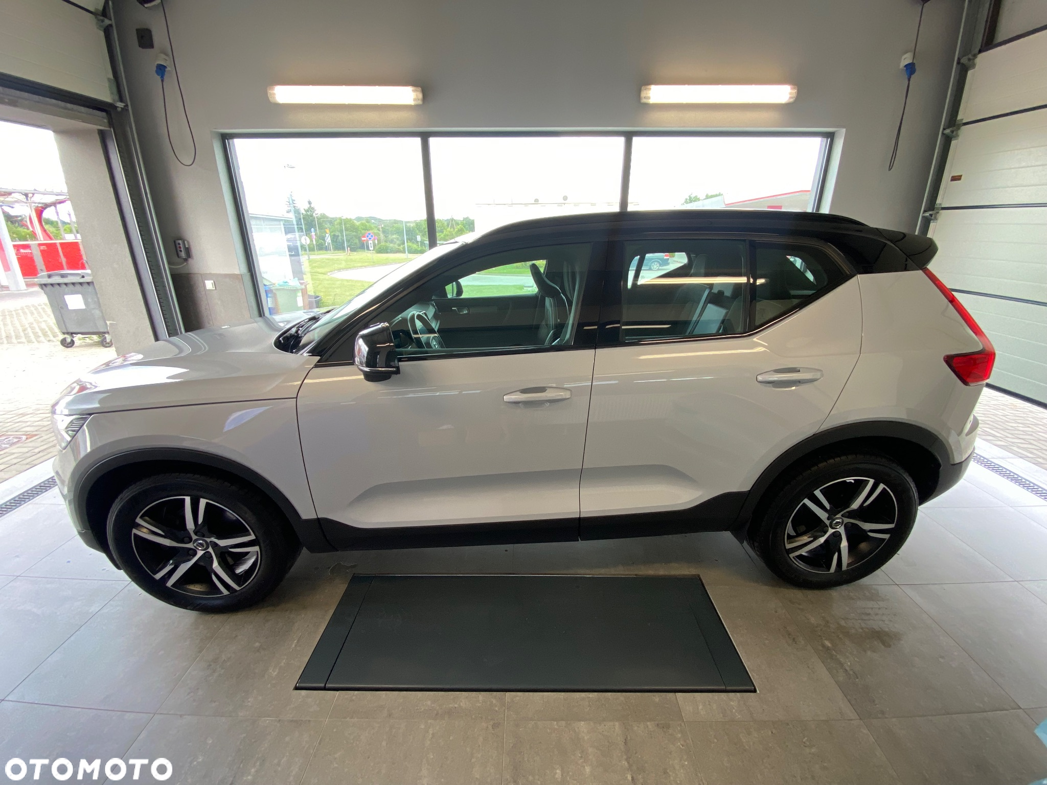 Volvo XC 40 D3 Geartronic R-Design - 3