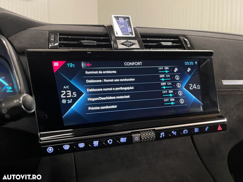 DS Automobiles DS 7 Crossback DS7 1.6 PHeV FWD 225 EAT8 PERFORMANCE LINE + - 24