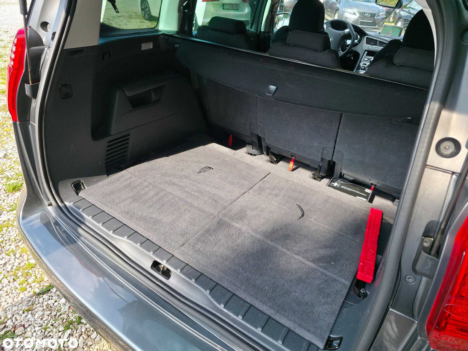Peugeot 5008 - 21
