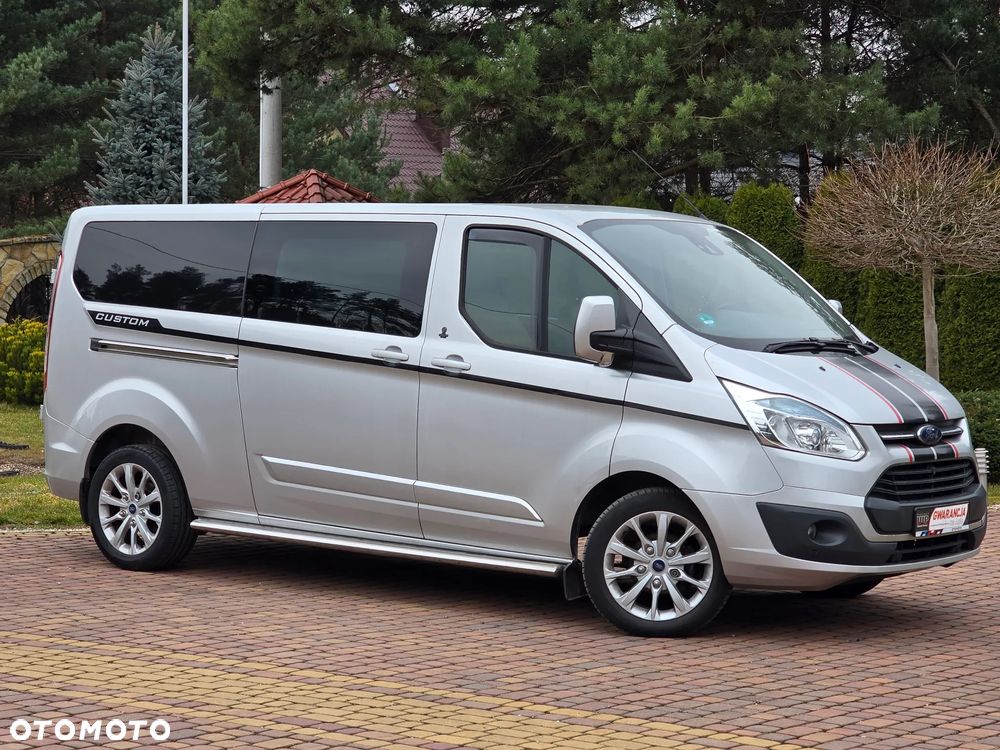 Ford Transit Custom 310 L2H1 Limited - 11
