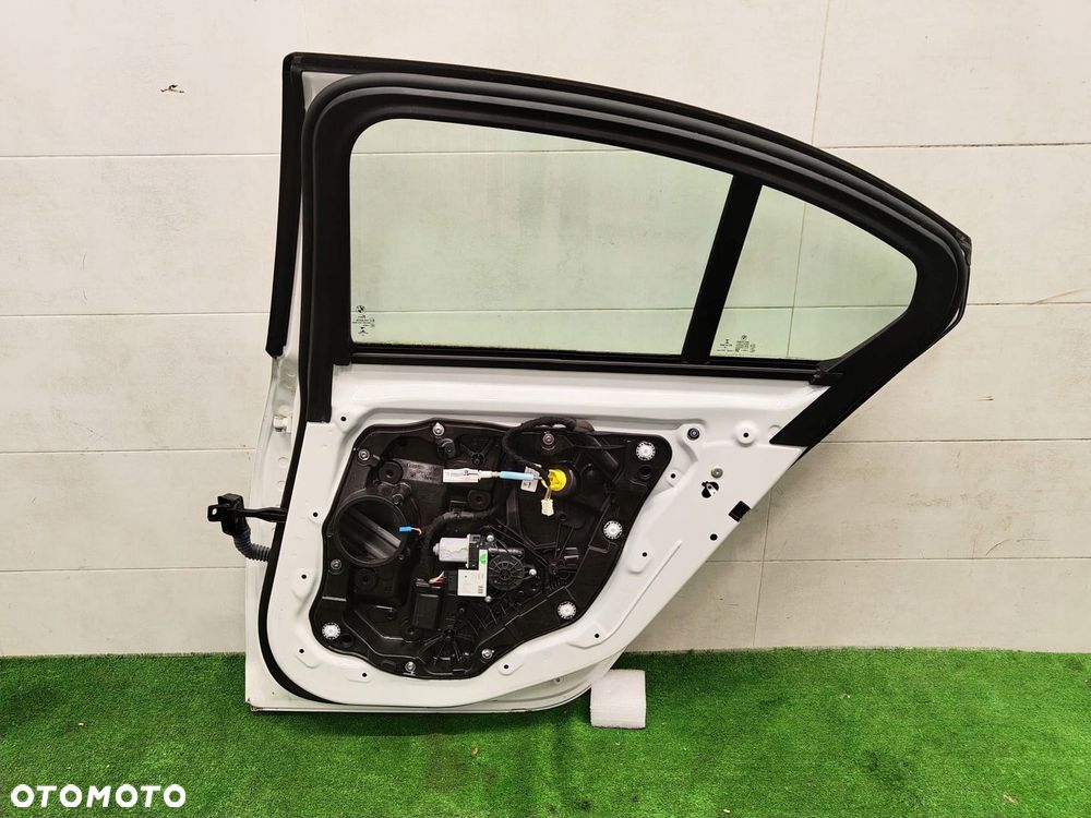 BMW 3 G20 DRZWI PRAWY TYŁ A300 - 2