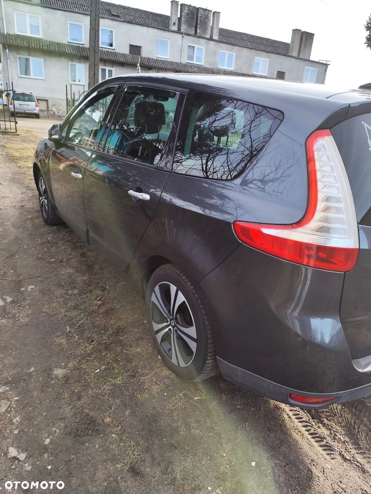 Renault Scenic 2.0 16V 140 CVT Bose Edition - 5