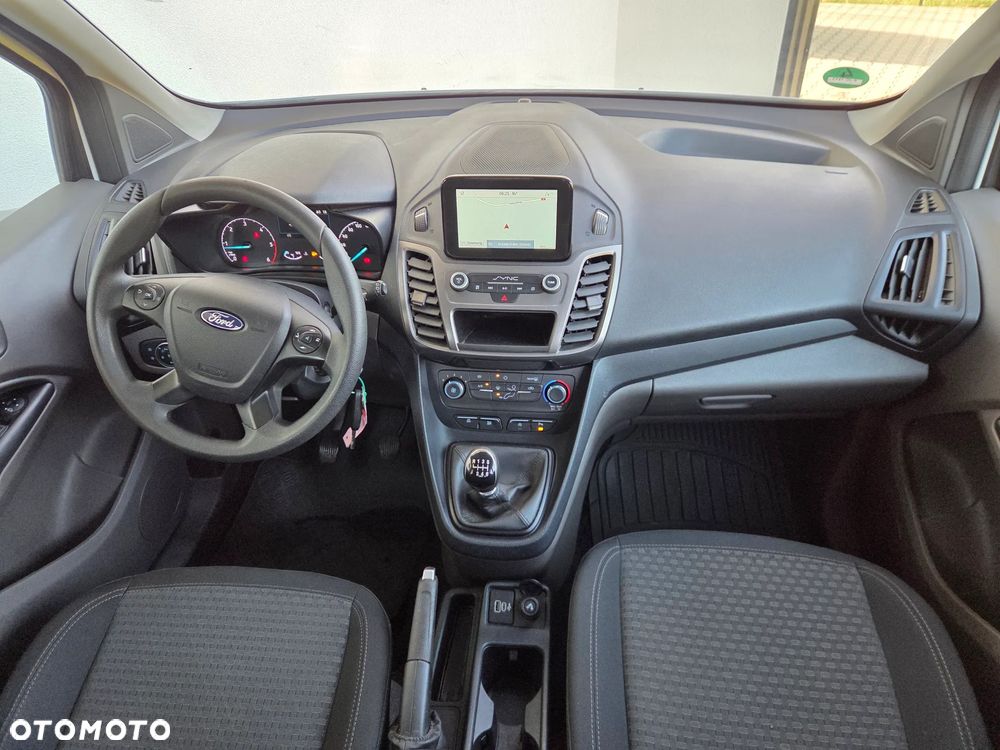 Ford Transit Connect - 9