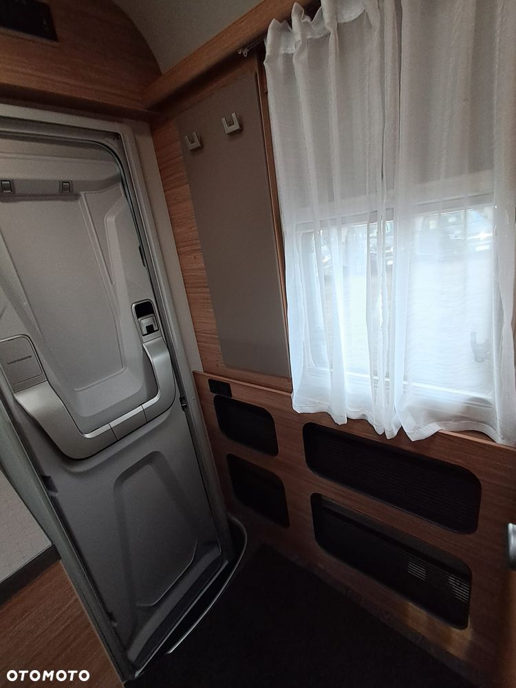 Weinsberg X-CURSION 500 LT 2 osobne łóżka Nowy Pojazd Temopmat ACC FV23% - 22