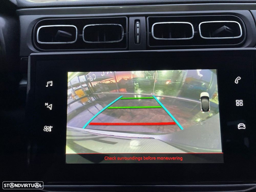 Citroën C3 1.2 PureTech Shine - 25