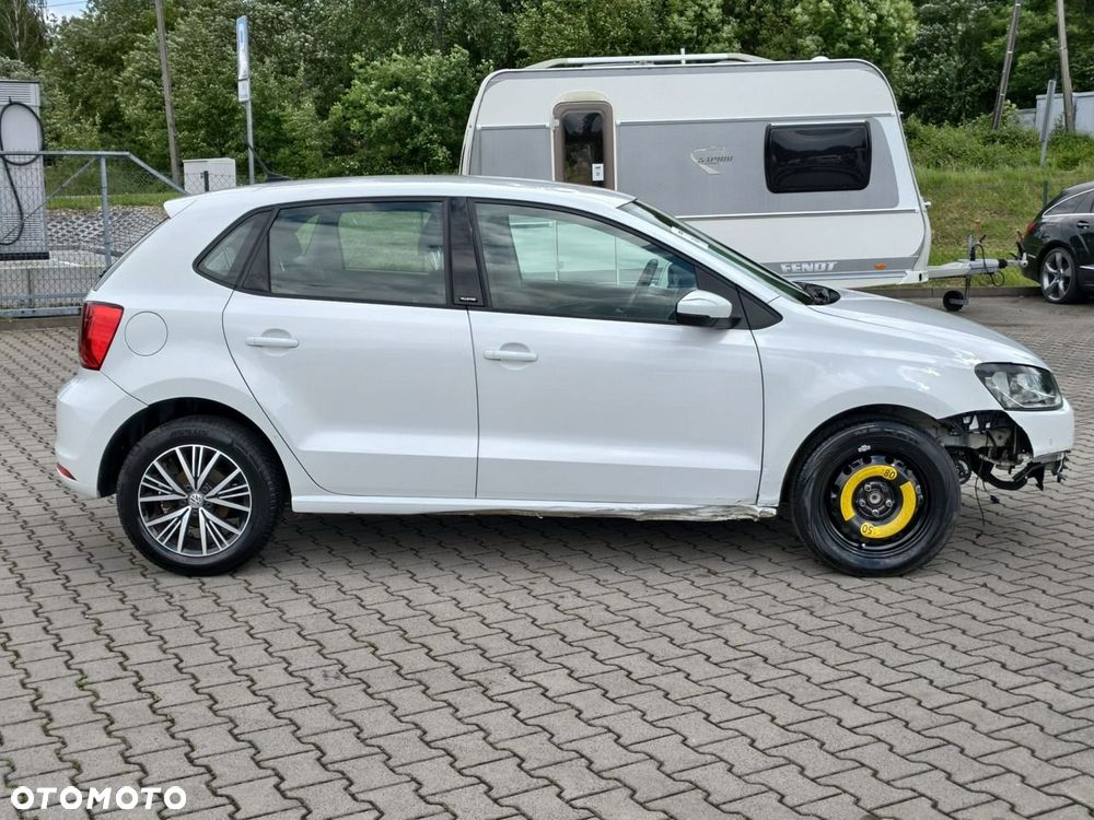 Volkswagen Polo - 8