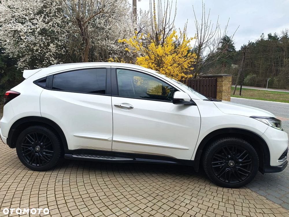 Honda HR-V 1.5 i-VTEC CVT Executive - 28