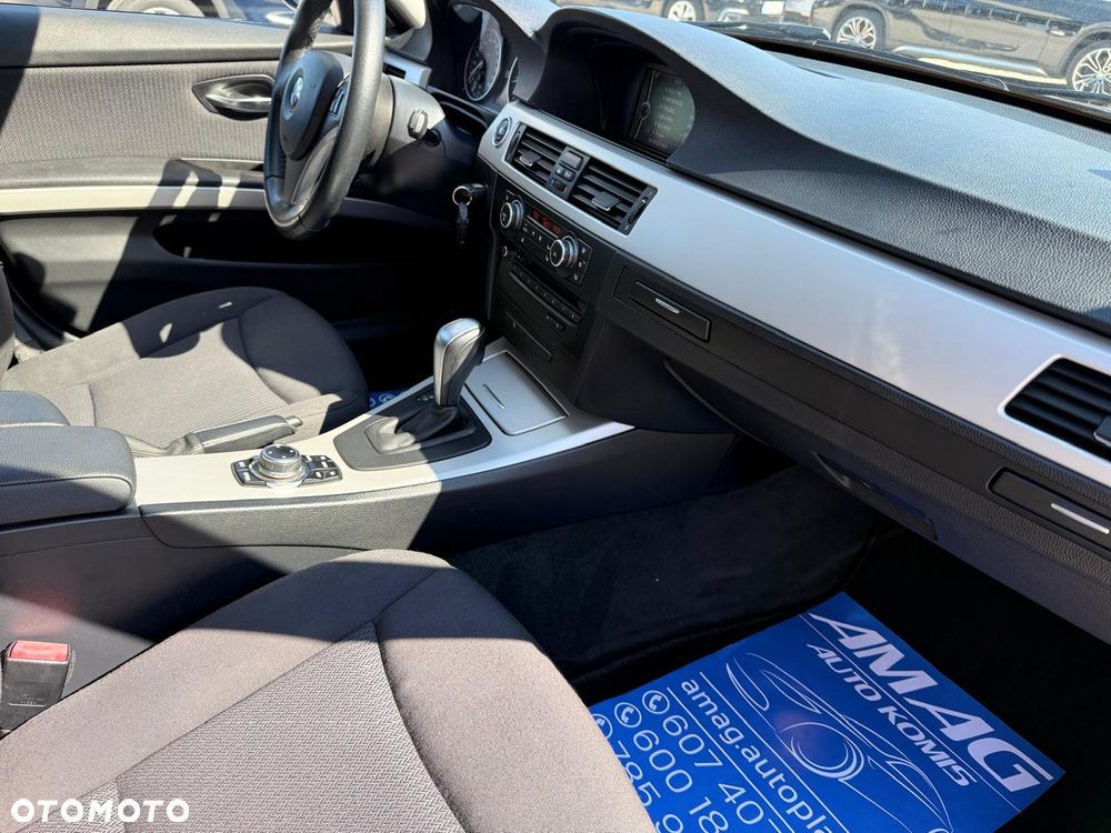 BMW Seria 3 318i Edition Lifestyle - 16