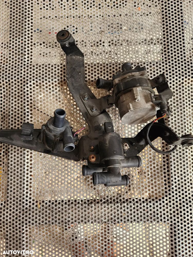 Pompa Secundara Auxiliara Suplimentare Apa Audi A6 4G C7 A8 2.0 4.0 FSI TFSI Cod 8KB - Dezmembrari - 4