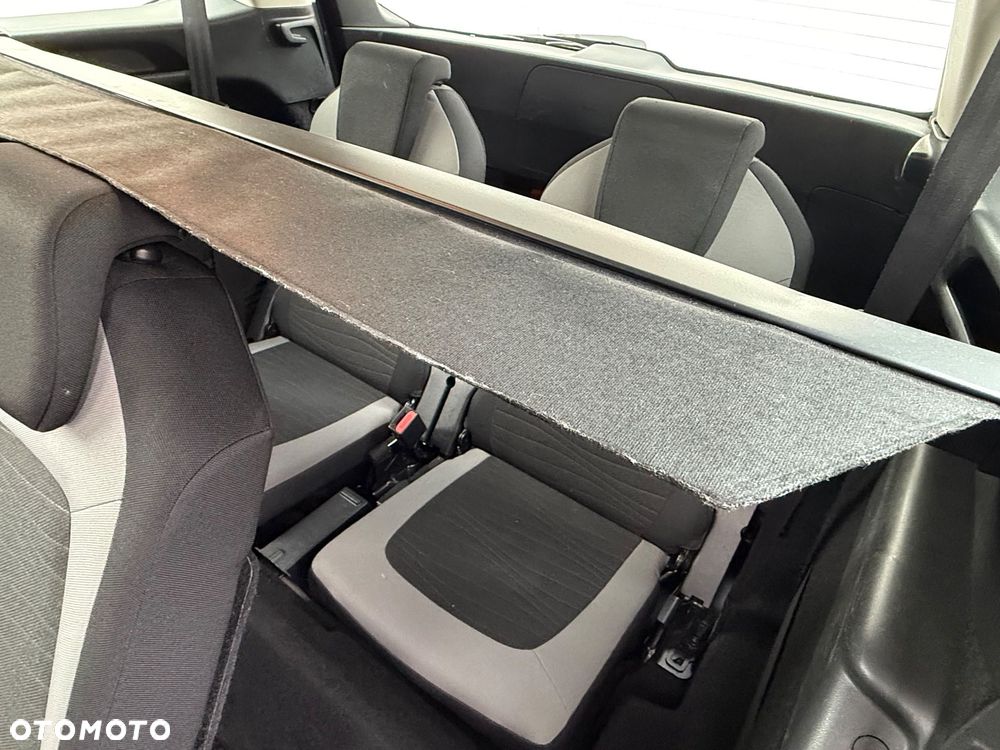 Citroën C4 Grand Picasso 1.6 e-HDi Attraction - 23