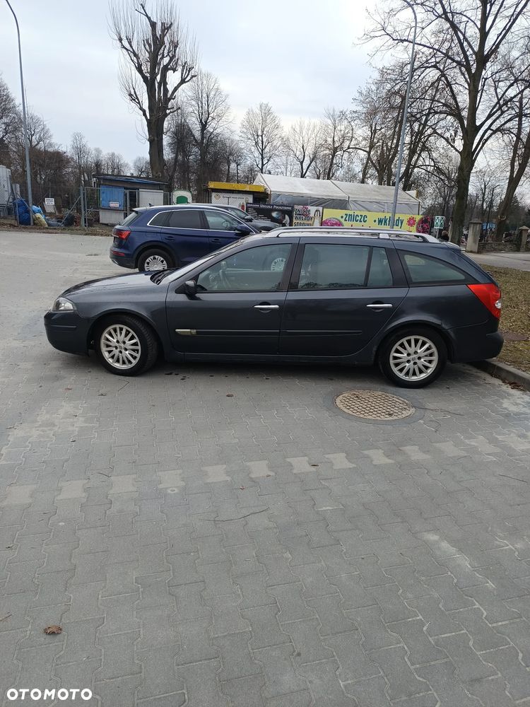 Renault Laguna dCi 150 FAP Start-Stop Dynamique - 6