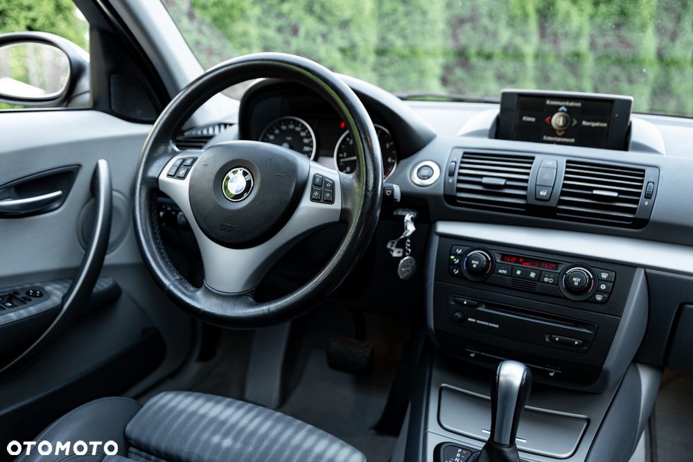 BMW Seria 1 - 27