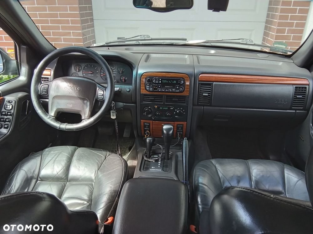 Jeep Grand Cherokee - 6