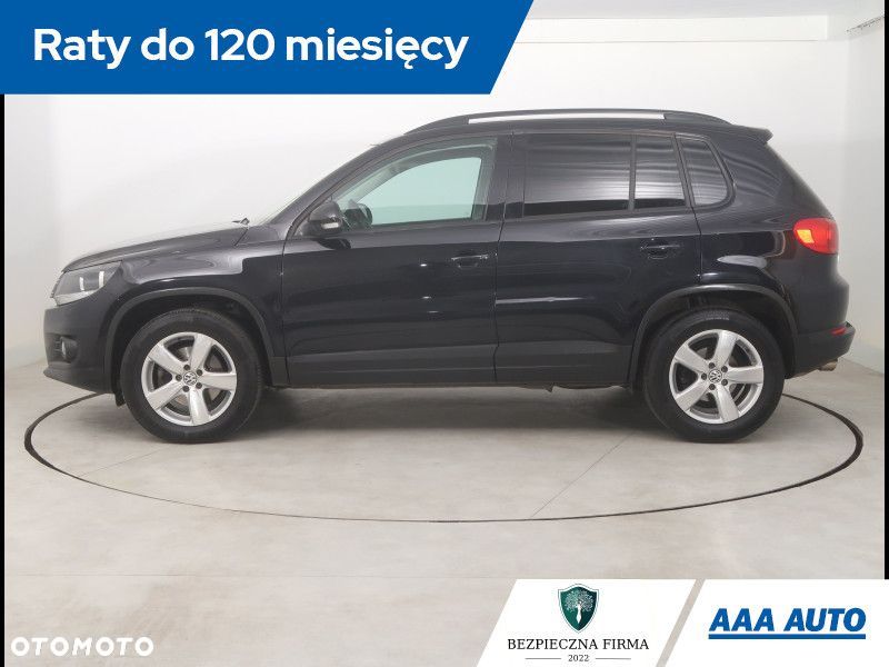 Volkswagen Tiguan - 4