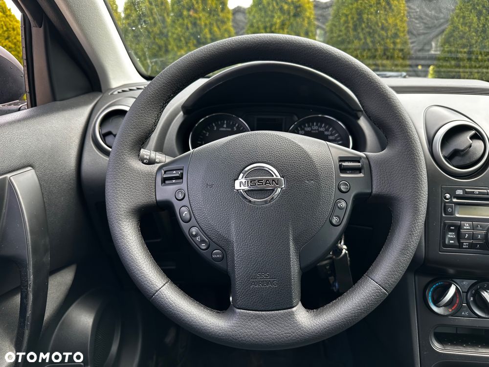 Nissan Qashqai 1.6 visia - 20
