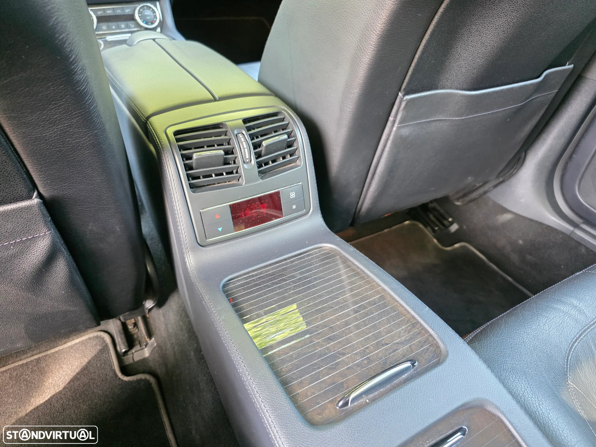 Mercedes-Benz CLS 350 CDi BlueEfficiency - 8