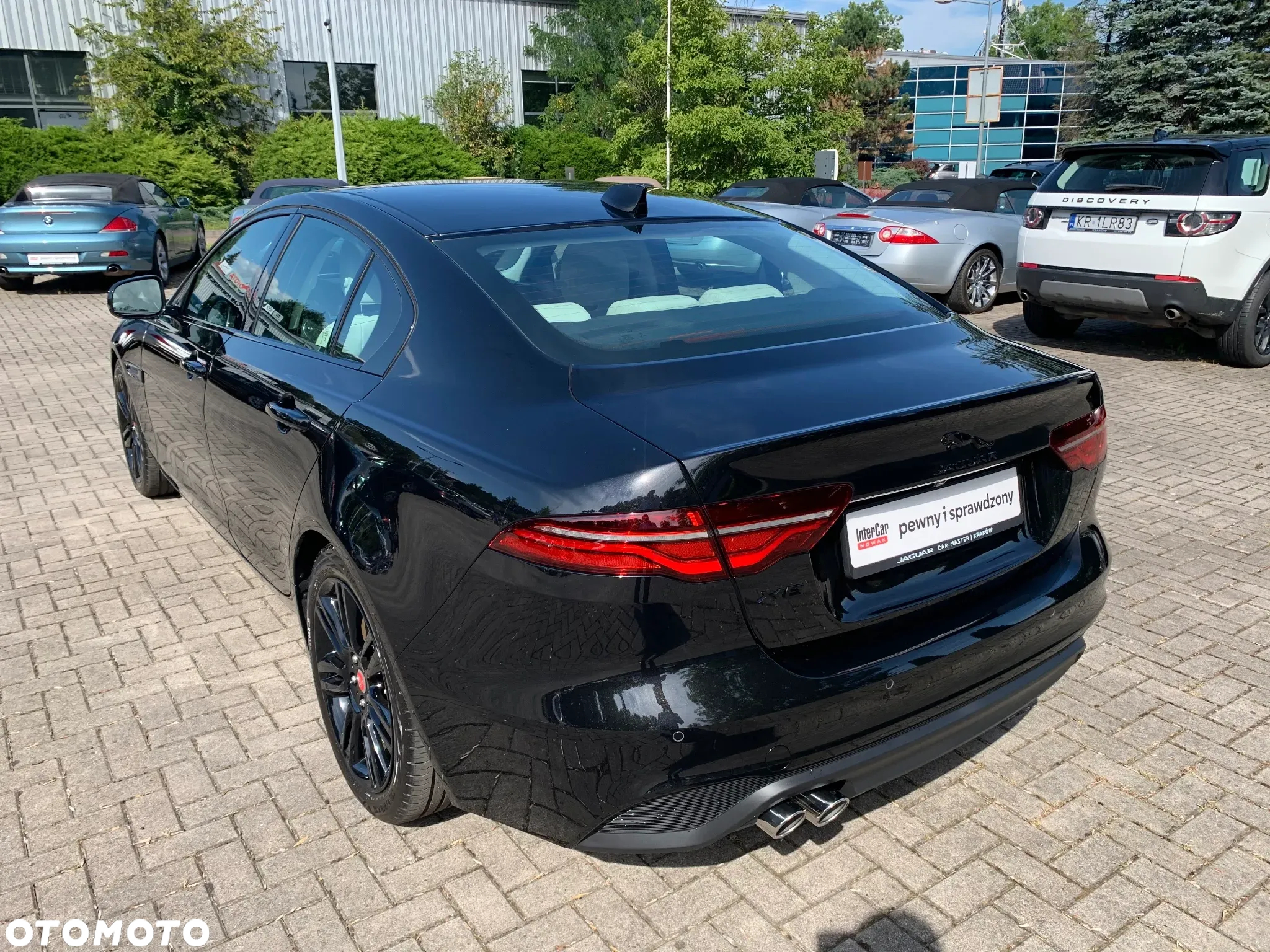 Jaguar XE 2.0 D200 mHEV R-Dynamic Black - 4