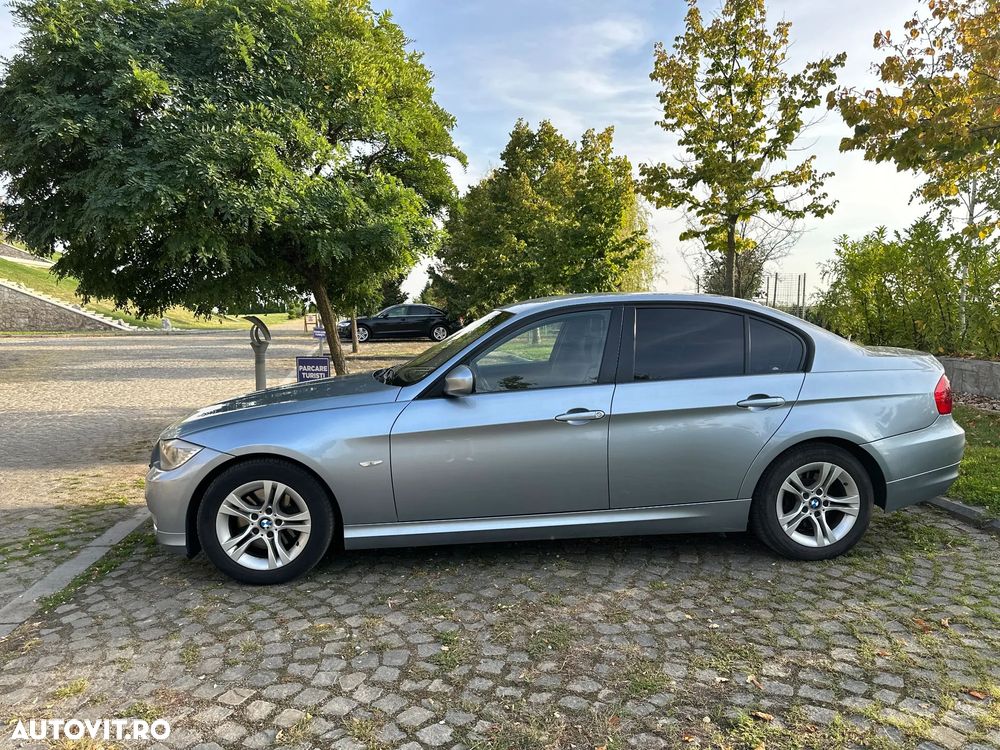 BMW Seria 3 320d - 13