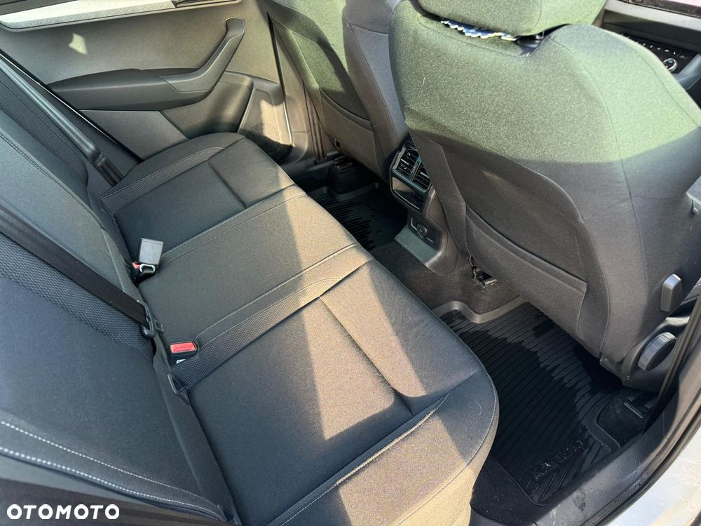 Skoda Karoq 1.5 TSI ACT Selection DSG - 16