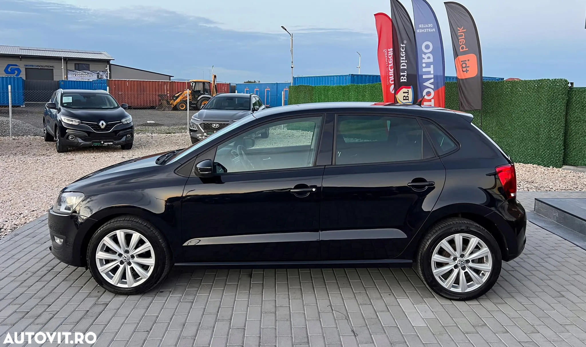 Volkswagen Polo 1.6 TDI Comfortline - 17