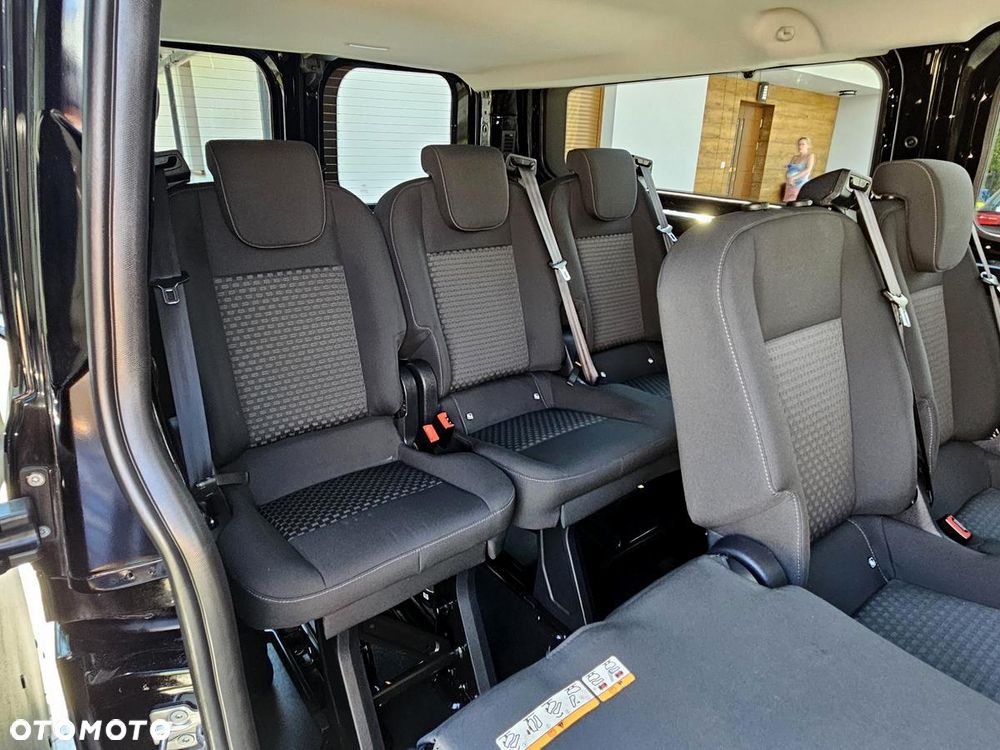 Ford Transit Custom L2H1 VA Autm Trend - 24