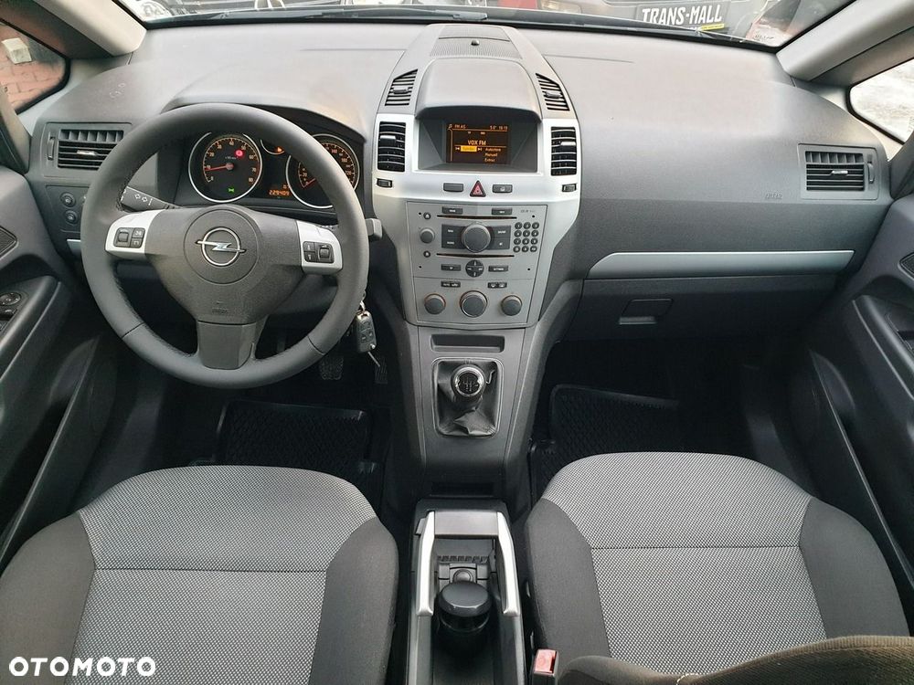 Opel Zafira 1.8 Active - 12