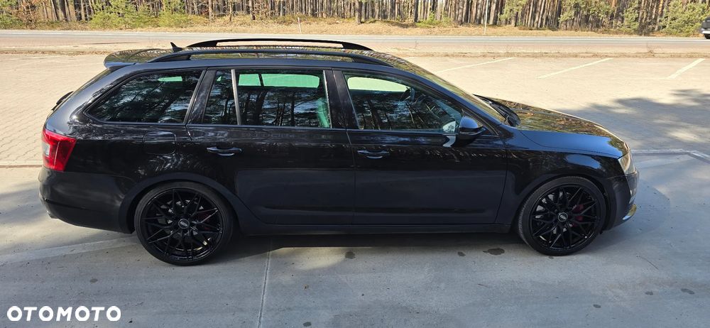Skoda Octavia 2.0 TSI RS DSG - 7