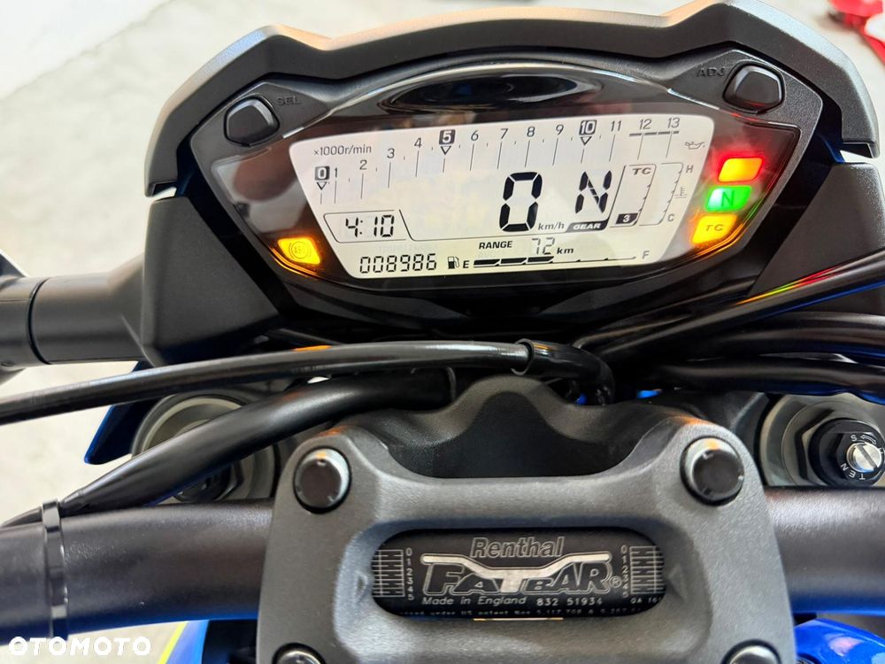 Suzuki GSX 1000 - 9