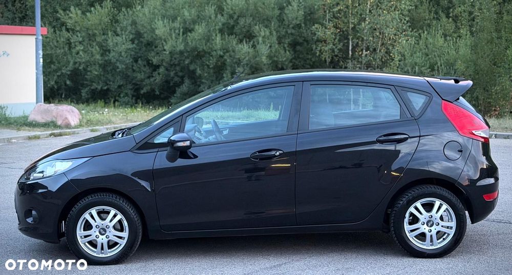 Ford Fiesta 1.25 Champions Edition - 5
