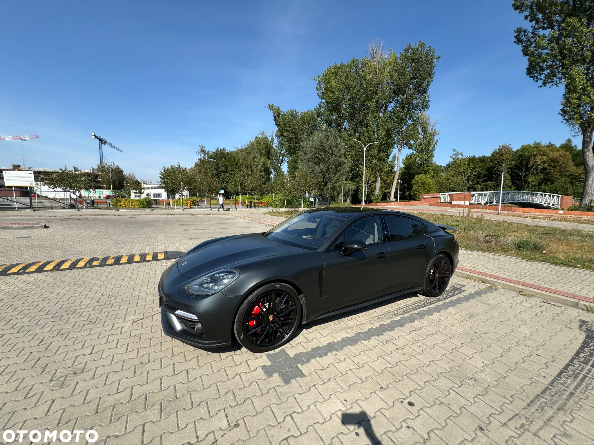 Porsche Panamera Turbo - 35