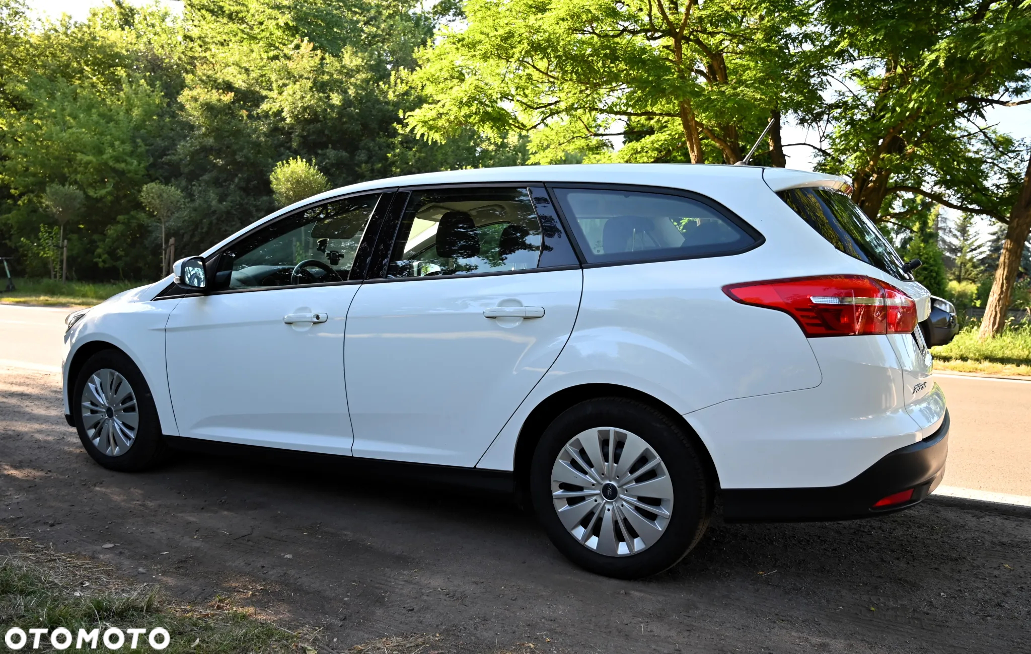 Ford Focus - 13