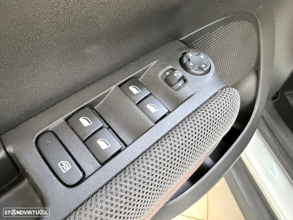 Citroën C3 Aircross PureTech 110 Stop & Start EAT6 OPF Shine - 27