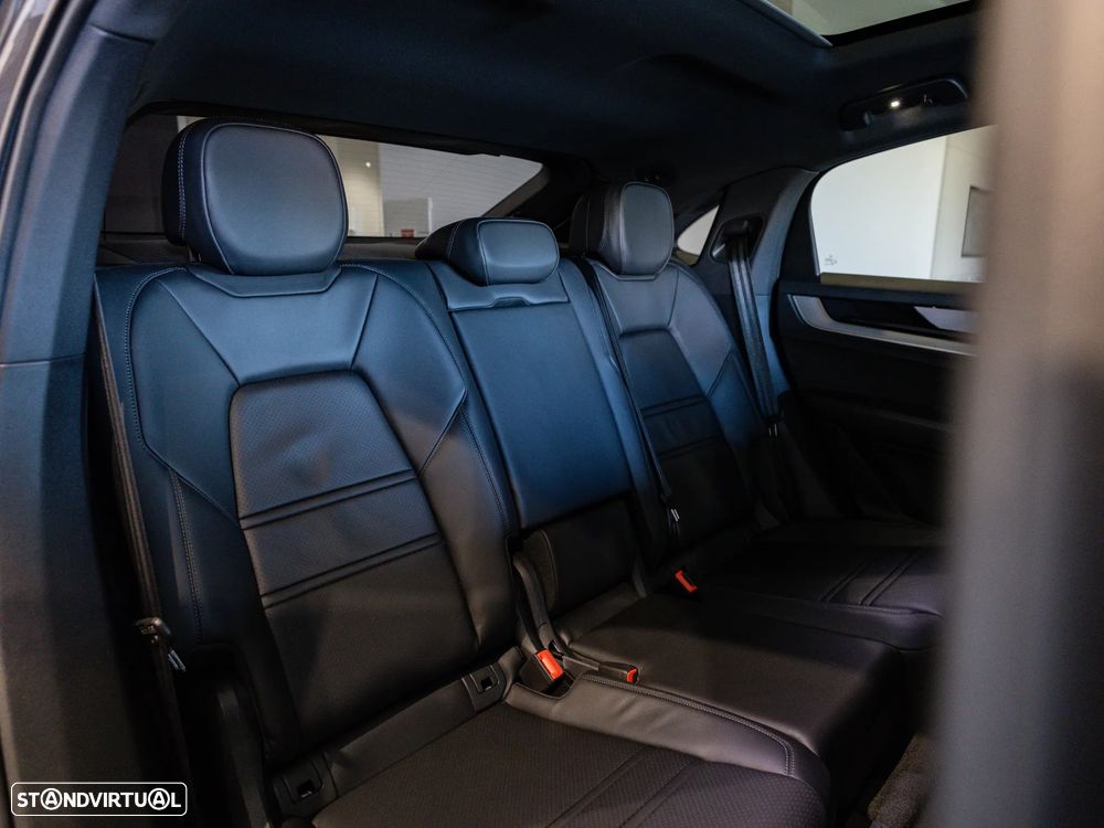 Porsche Cayenne Coupé E-Hybrid Tiptronic S - 37