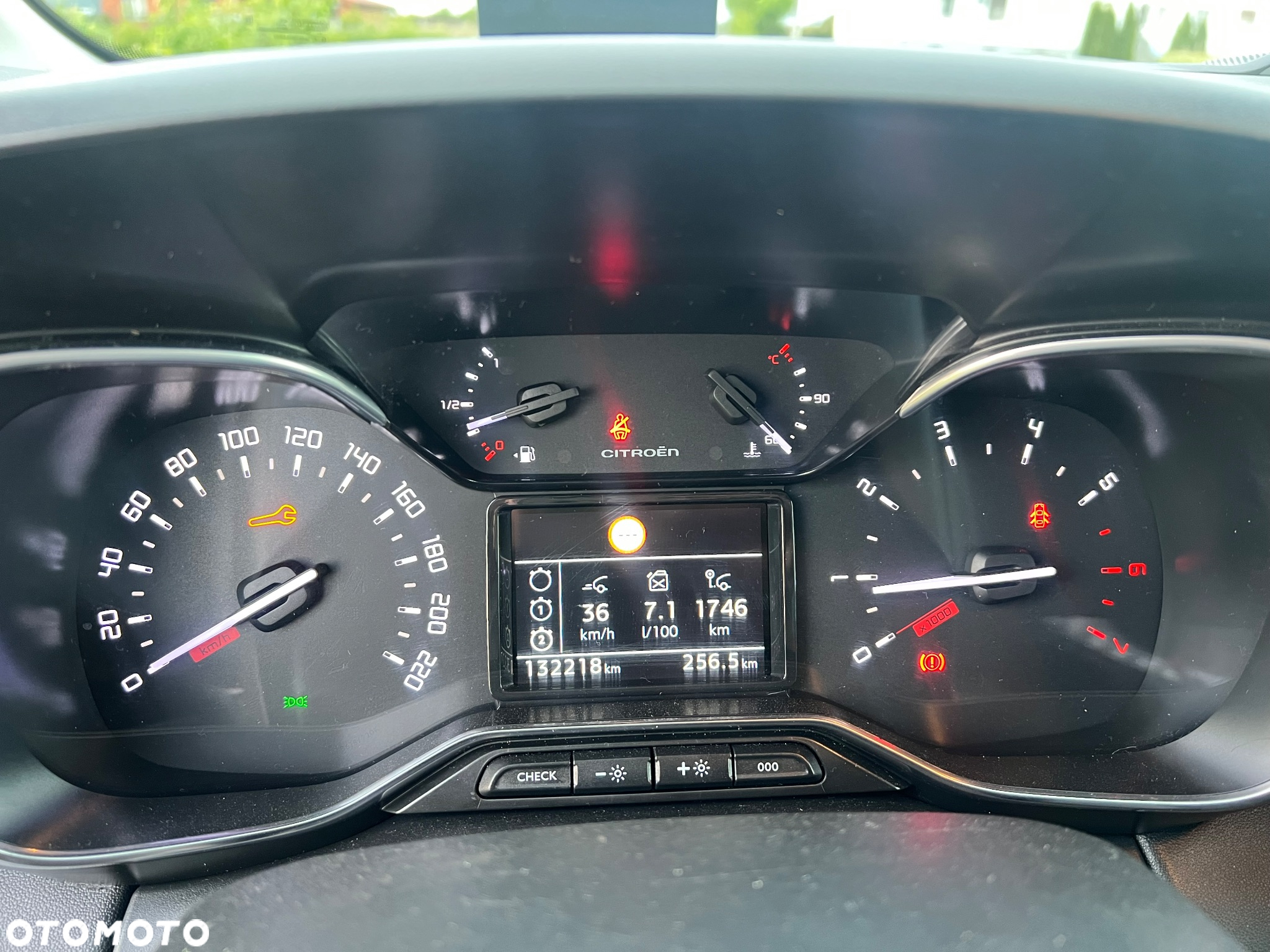 Citroën C3 Aircross BlueHDI 120 Stop & Start Shine - 16