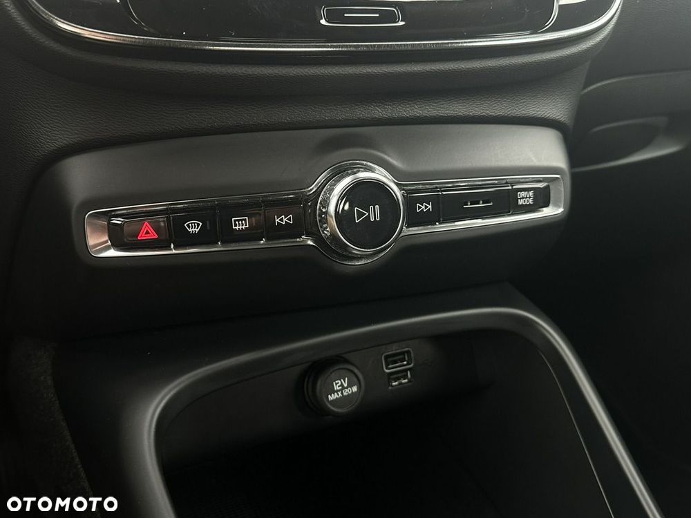 Volvo XC 40 T4 Recharge DKG Inscription Expression - 27