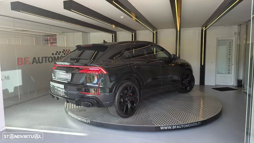Audi RS Q8 4.0 TFSI quattro Tiptronic - 5