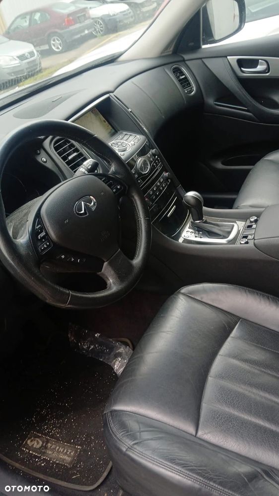 Infiniti EX EX30d - 9